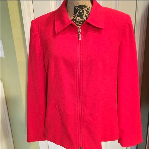 Sag Harbor Red Classy Jacket Size 14P dressy! - Picture 2 of 7